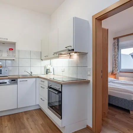 Sölle Homes - Alte Schule Apartment