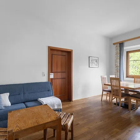 Alte Schule Rattendorf